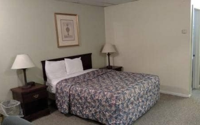 All American Inn and Suites