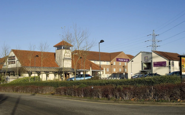 Premier Inn Swindon West - M4 J16