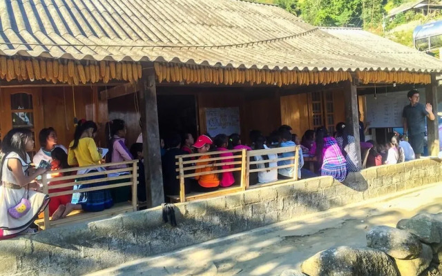Hmong Sister House - Hostel