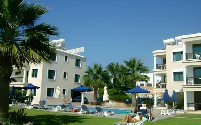 Rododafni Beach Apartments