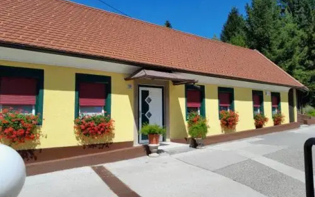 Hotel Pri Belokranjcu