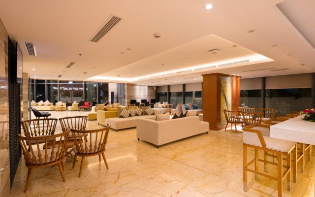 Comodo Nha Trang Hotel