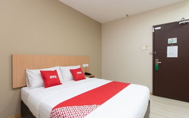 OYO 89344 Labuan Avenue Hotel