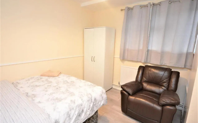 London Zone 1, 3bedroom Maisonette with a view