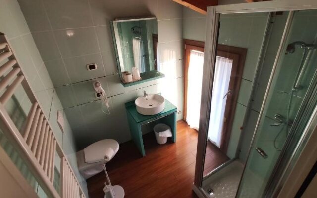 Azzano Holidays Bed & Breakfast