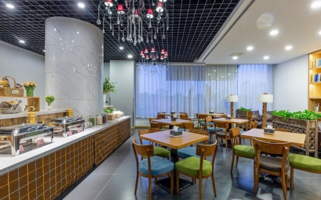 Rezen Select Hotel (Tianjin Olympic Sports Center Cancer Hospital)
