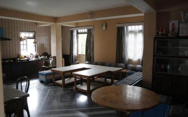 Vamoosetral Ravangla