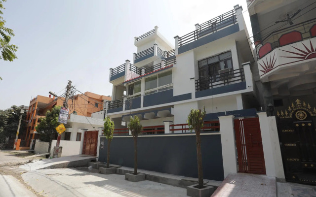 OYO 12758 Hotel Greenview Inn