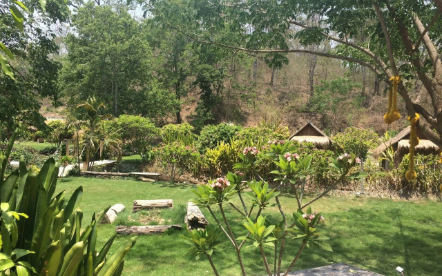 Pai Bamboo Hut Resort