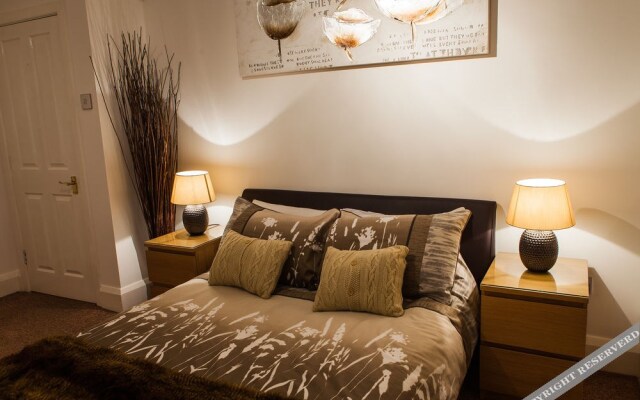 Central Suite - Simple2let Serviced Apartments