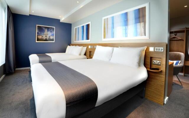 Travelodge PLUS Dublin City Centre