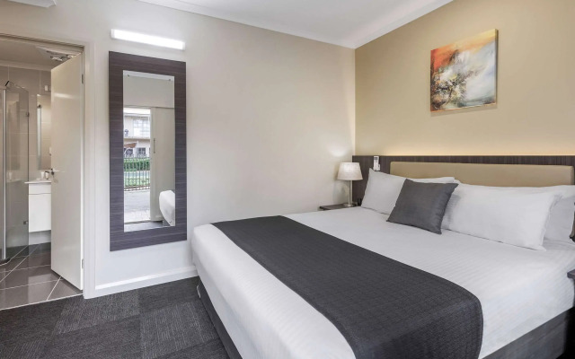 Quality Hotel Melbourne Airport