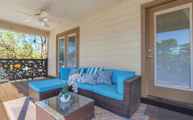 Spacious Retreat & Game Room Sleeps 12