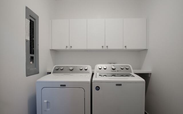 1861 Grand Loft in Old Port by Nuage