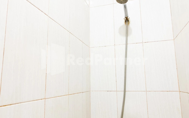 Oma Uti Syariah RedPartner near Stasiun Lempuyangan