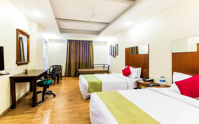 Zo Rooms Lakdi Ka Pool
