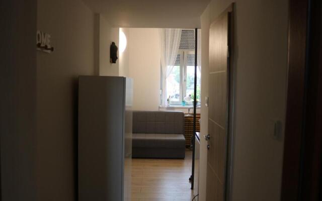 Apartment F6