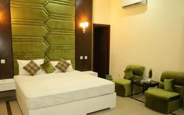 Hotel Pak Continental