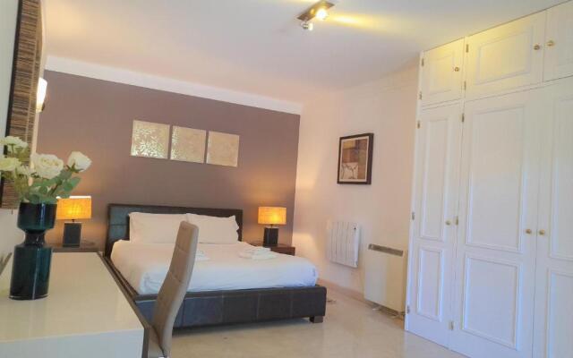 Luxury Apartment near Cascais Town & Marina