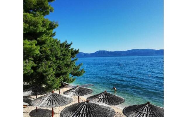 Studio apartman Zana