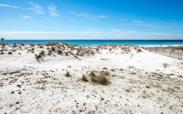 Pelican Beach by Holiday Isle