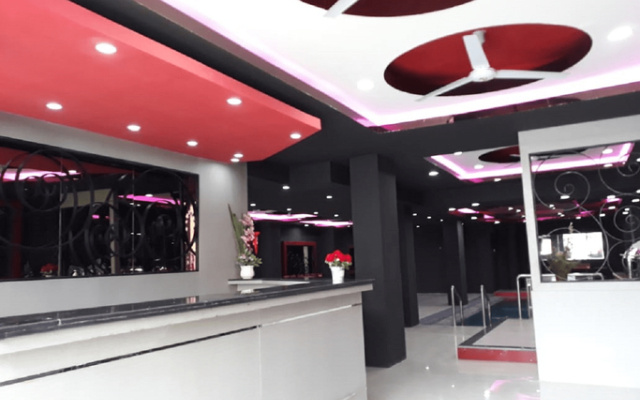 Hotel Surya Pantai Losari – Lobby – Makassar