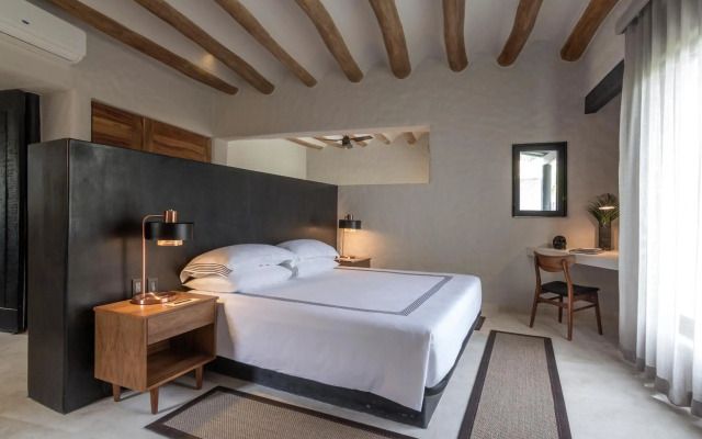 Thompson Zihuatanejo, A Beach Resort, by Hyatt