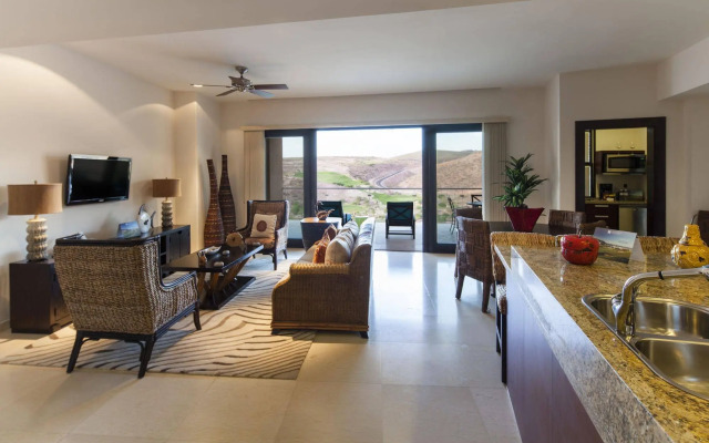 Puerta Cortes Residences
