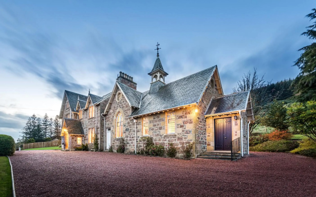 The Old Manse, Loch Ness (highland-escape)