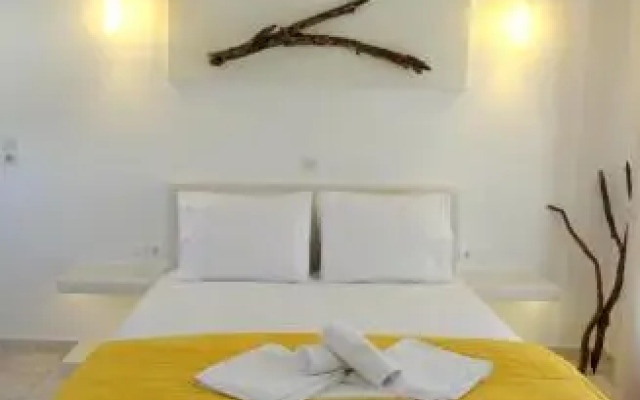 Niki Rooms