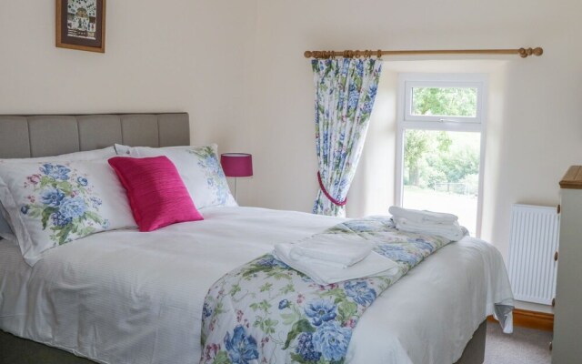 Longwell Cottage