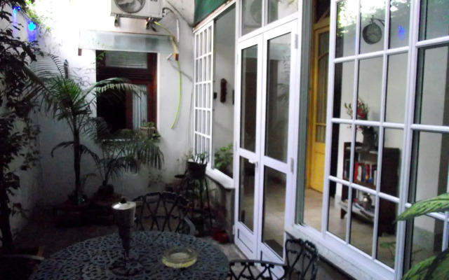 Mansilla 3935 B&B