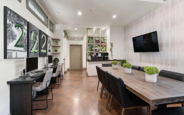 Kasa Houston Midtown North Apartments