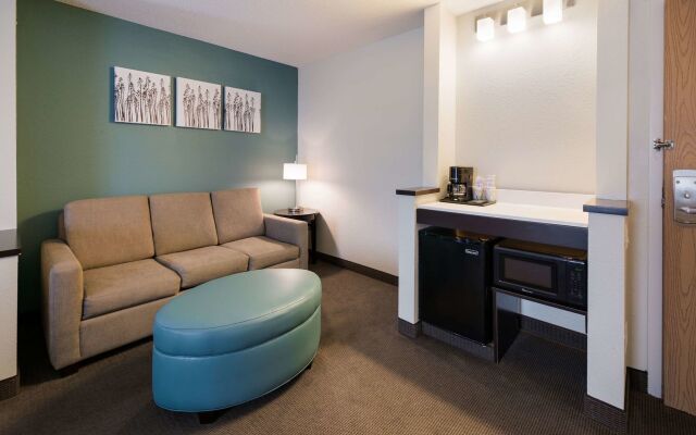 Sleep Inn & Suites Port Clinton