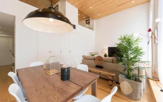 Bmyguest - Downtown Mezzanine Apartment