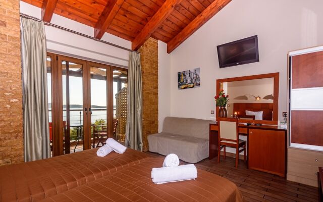 Voidokilia Seascape-Seaside Suite on the Beach