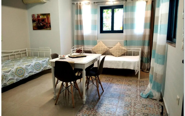 Amelie Apartment