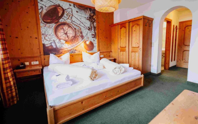 Hotel in the HEART