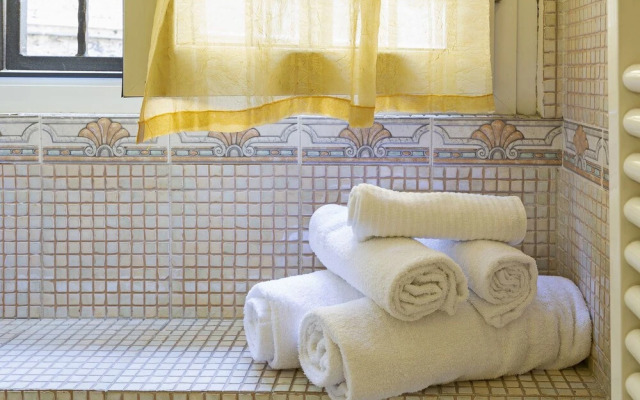 Charming Apartment in Genoa by Wonderful Italy