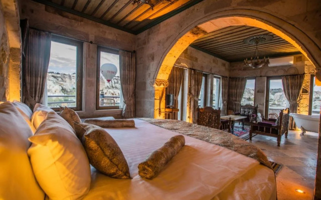 Sah Saray Cave Suites Halal Hotel