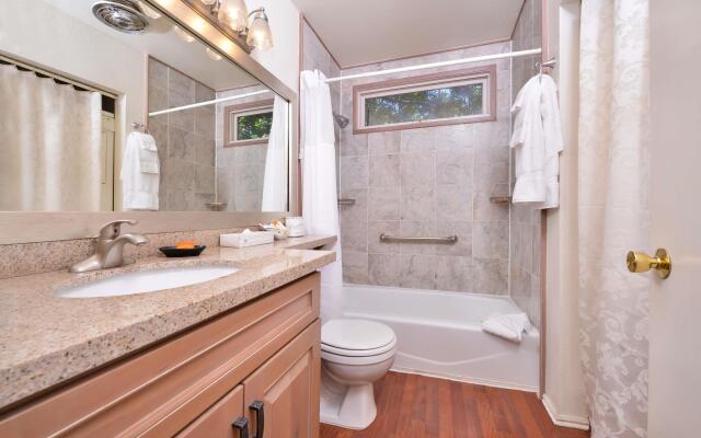 Station House Inn - Near Heavenly Gondola