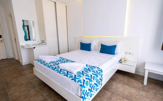 Flora Hotel Bodrum