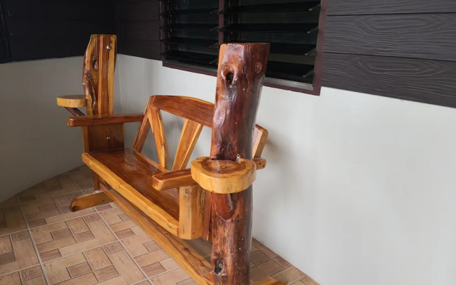 Rimnam Tanaporn Resort