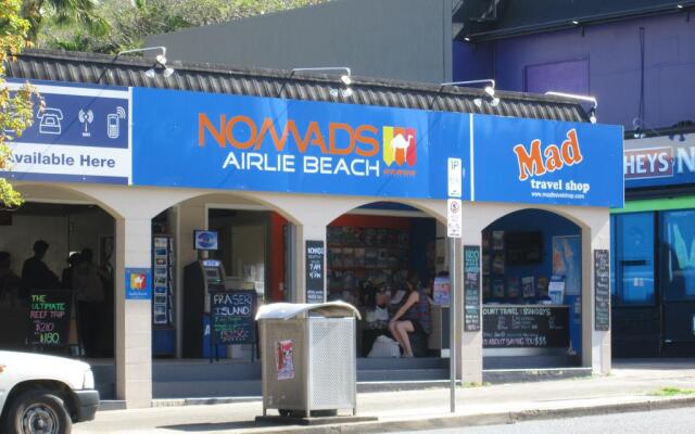 Nomads Airlie Beach