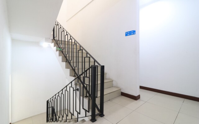 Uptown Residence Syariah Pondok Pinang