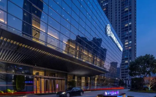 Jinmao Grandee Hotel Jiangyin Chengfa — 5-star hotel in Wuxi