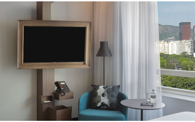 Yoo2 Rio de Janeiro, Tapestry Collection by Hilton