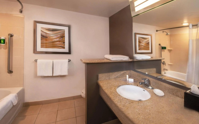 Courtyard by Marriott Dunn Loring Fairfax