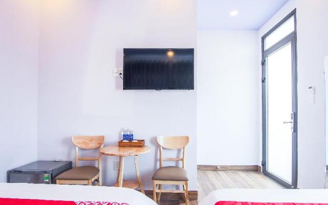 Thy Thy Hotel by OYO Rooms