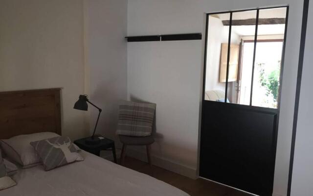 La Petite Maison Medievale de Melanie